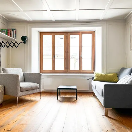 瓦尔斯格罗斯胡斯酒店 公寓 *