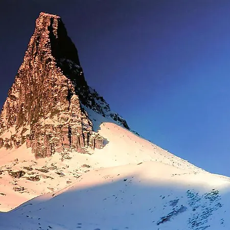 瓦尔斯格罗斯胡斯酒店