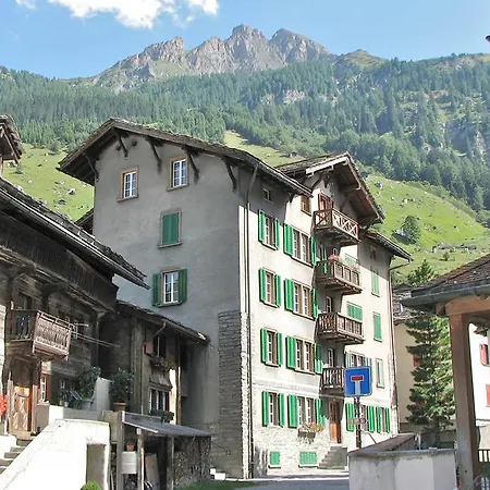 瓦尔斯格罗斯胡斯酒店 公寓 *